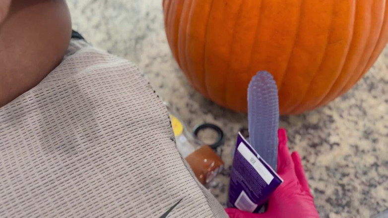 TeddyStrokez: Niegrzeczny misiu