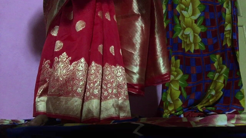 Couple's Diary: Klip s čerstvě ženatým indickým párem Honey Moon