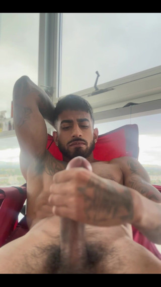 Nando Sinz: 3109917807.mp4