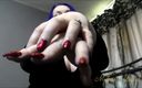 Mxtress Valleycat: Le unghie degli figi glitter - Non dimenticare chi sono