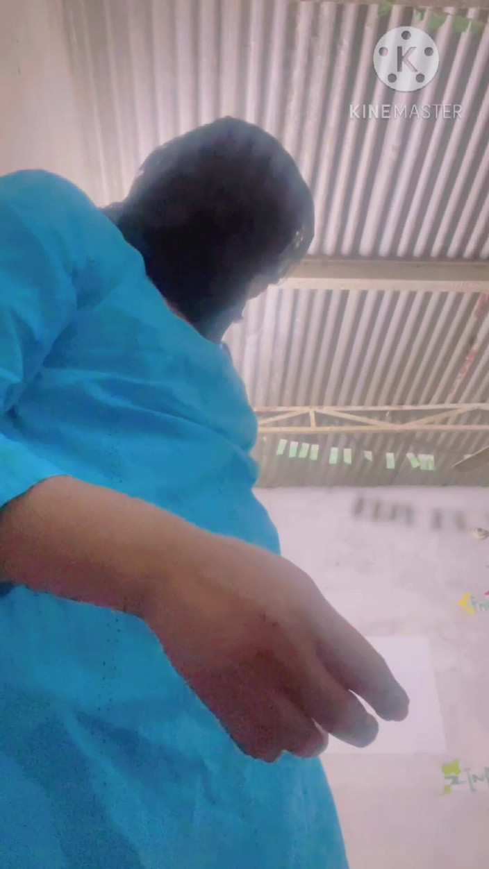 Apple00001: Un bicchiere di pipì