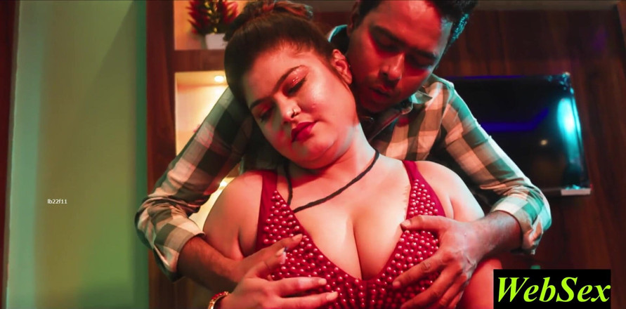 WebSex Premium: Indische schöne ehefrau fickt mit kreditbeauftragten! Schöne ehefrau geteilt