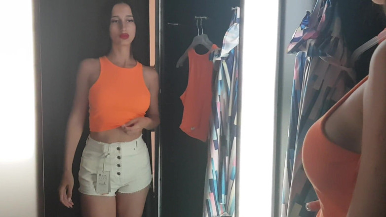 SweetButtocks: Soyunma odasında