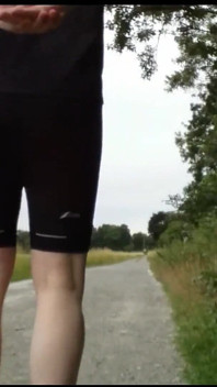 Jogging dengan pakaian baru