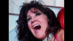 Galaxy Orgy: Um mar de lésbicas...