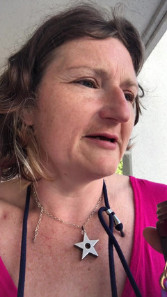 MistressWriggler: テキサス州ダラスでのBBCの処女喪失についてのお茶をこぼす