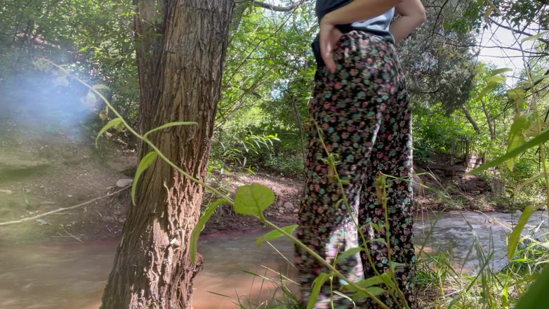 Wookie Princess: Peeing by the Creek