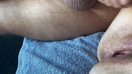 Spermapaj på hårig fitta - hemlagad spermasprut video enorm orgasm