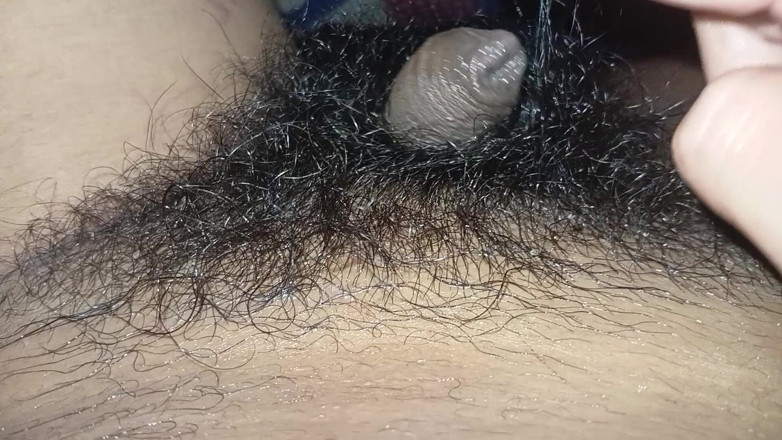 Ratanresma: 자지를 빨아주는 핸잡