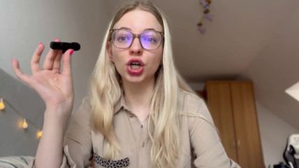 Goddess_Bella_Rae: Разница между бета-версией и покорной