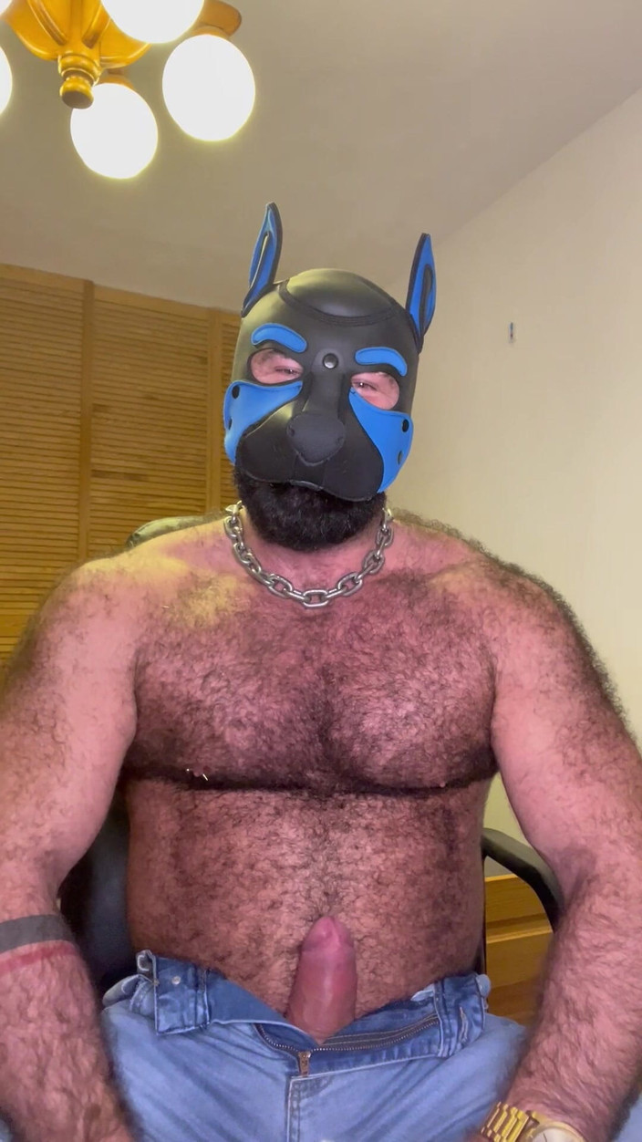 Tyler Rex: Cowok gay dengan toket besar lagi asik muasin memeknya pakai...