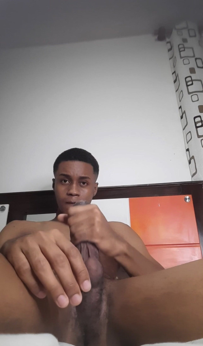 Black-2001: Lying in Bed Before Sleep Saliva Covered BBC Masturbation Until...