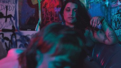 Evol Feet: Diosas lesbianas en sesión de adoración de pies