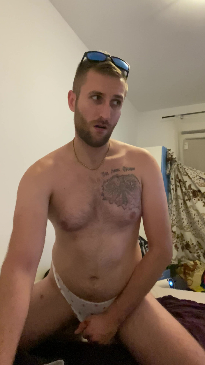 Barti Rede: Part 1 Polish Boy in Panties