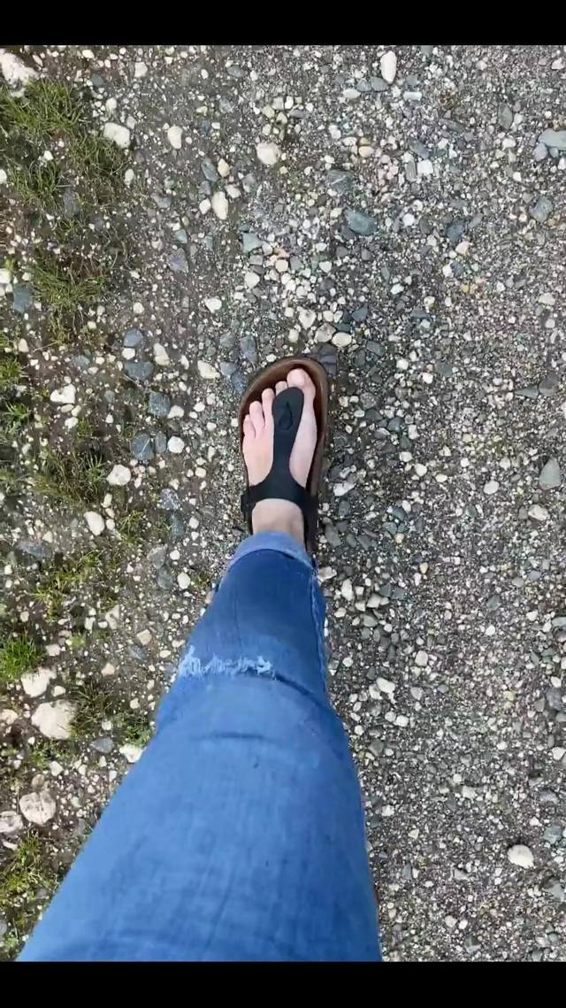 Spontaneously Filmed My Feet (Daddys Luder)