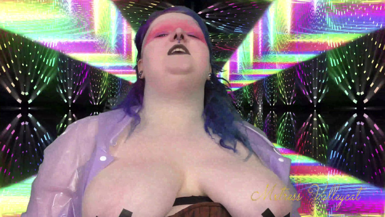 Mxtress Valleycat: Pleasure model turns you into mindless drone