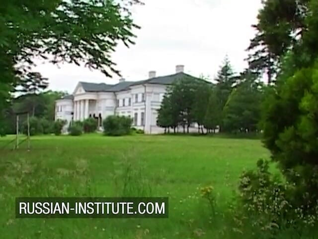 Russian Institute: Müzik dersi iki ateşli sarışınla üçlü seks yapıyor