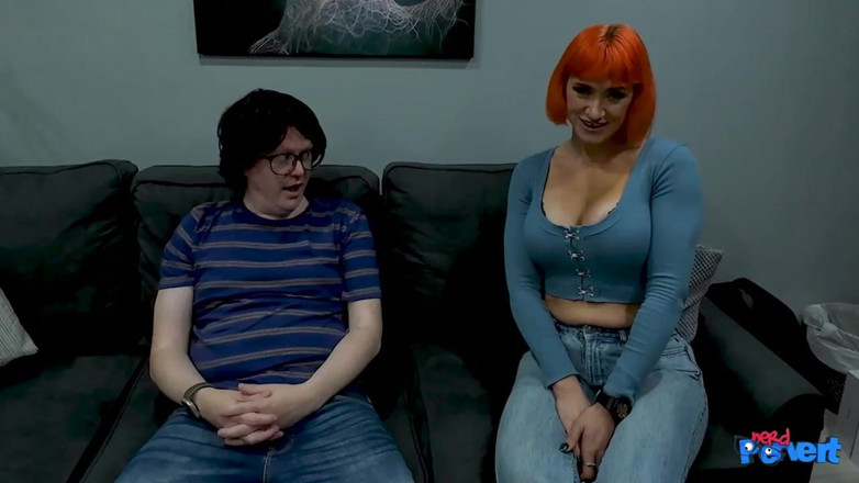 Nerd Pervert: Lolla Rae - Roșcată gobbler