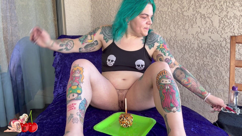 CherryBombBomb: Ich esse meinen squirt-mit caramel candy apfel