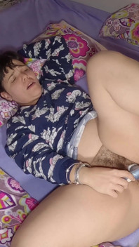 Minha esposa realmente gosta de sexo anal. Real esposa orgasmo anal