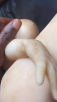 La mia ragazza indiana mi ha preso bambole del sesso hardcore per aiutare il mio cazzo duro ancora lei torna in America