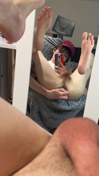 Handsome Twink Fucked His Hole Juicily, Showing His Feet