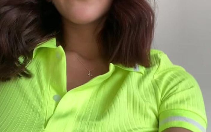 SweetGirl69: Je suis tellement sexy. Venez le vérifier