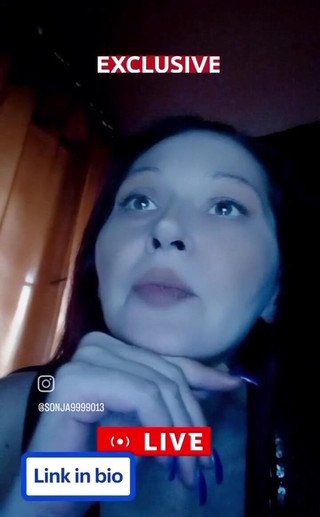 Dominatrix Redsonyja: Hrajte moji hru dnes večer až do svítání, budu tvá živá...