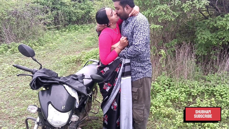 Kavita _zawazawi: Follada en la selva india con novio