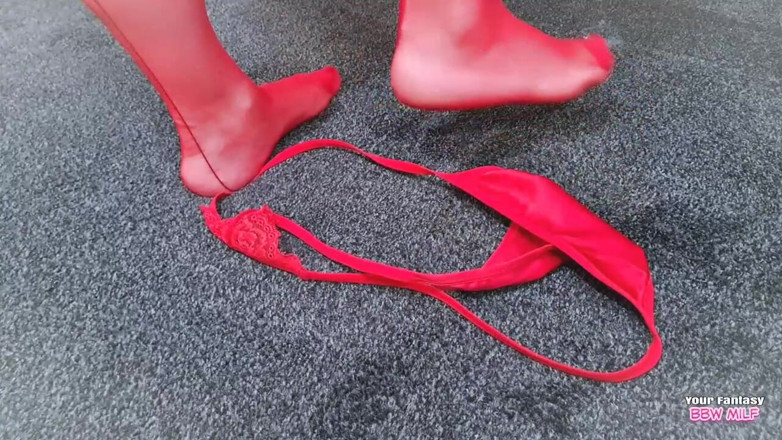 BBW_Wife: Matura matrigna Jane in basco e calze