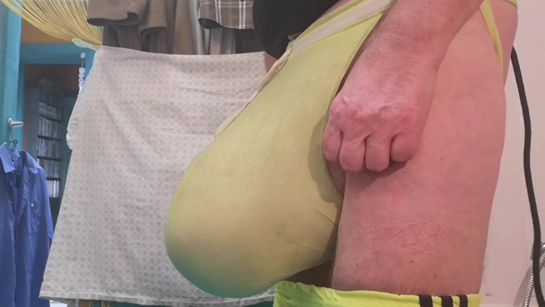 Monster_Meat_: 12 min of perverted play about to Bastille