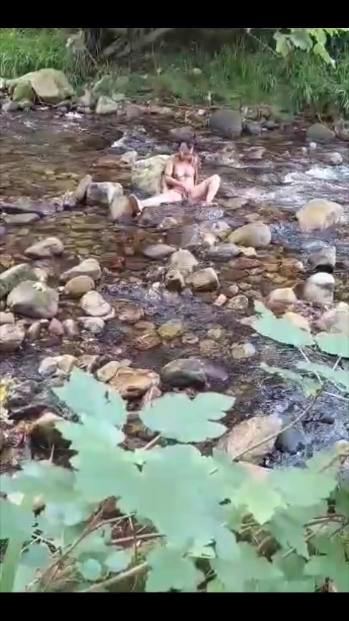 FayahGirl: Mein freund hat mich auch einen kleinen clip aufgenommen, der...