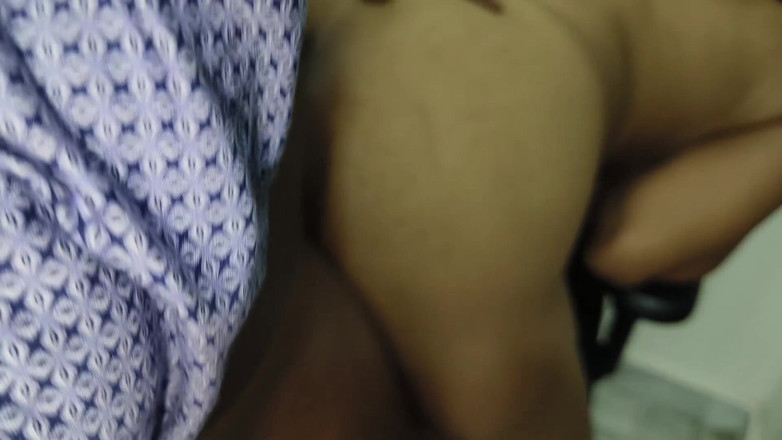 CloudyPush59: Anu tia em sexo secratário pessoal