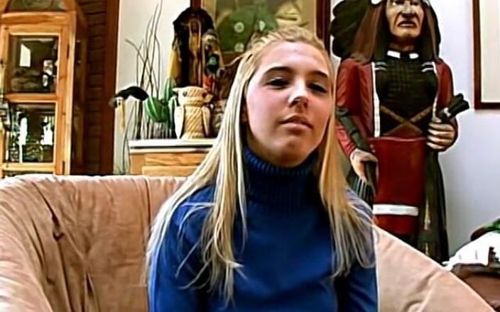 Homegrown Handjob: Yolculuk ve elle muamele