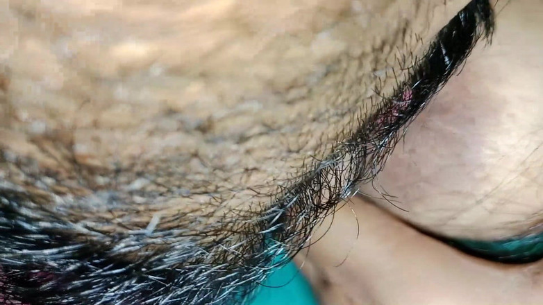 Morjenabb: देसी हॉट लड़की रोमांस बड़े स्तन