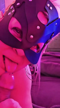 Bigsexydaddydがドムカットから驚くべき頭を受け取る