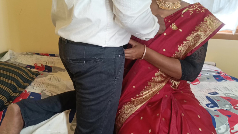 Laxi ammu: Stepsisters Enjoying Threesome Fuck