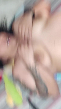 Seksi iri güzel kadın Kolombiyalı