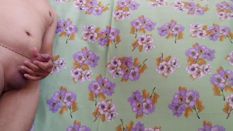 Valkyrie and Luigy Couple: Iubita suge adânc gâtul