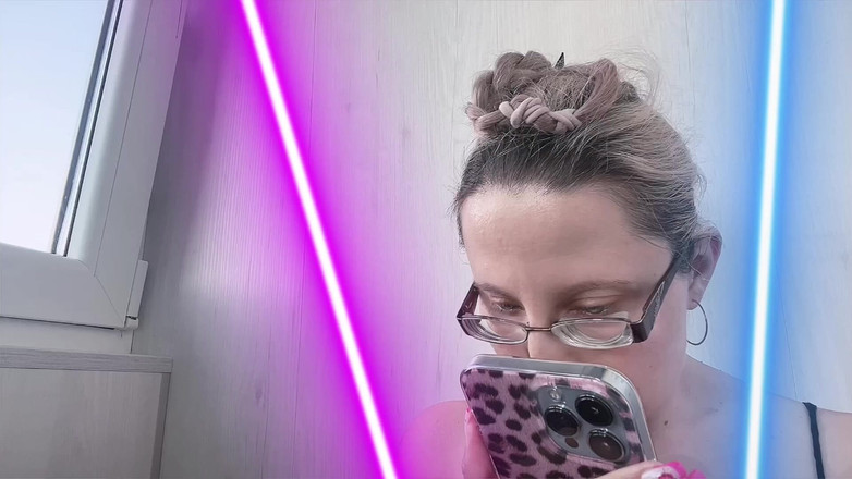 FinDom Goaldigger: आज रात आप पहनते हैं - क्योंकि बहिनें पुरुषों की तरह पेशाब नहीं करती हैं