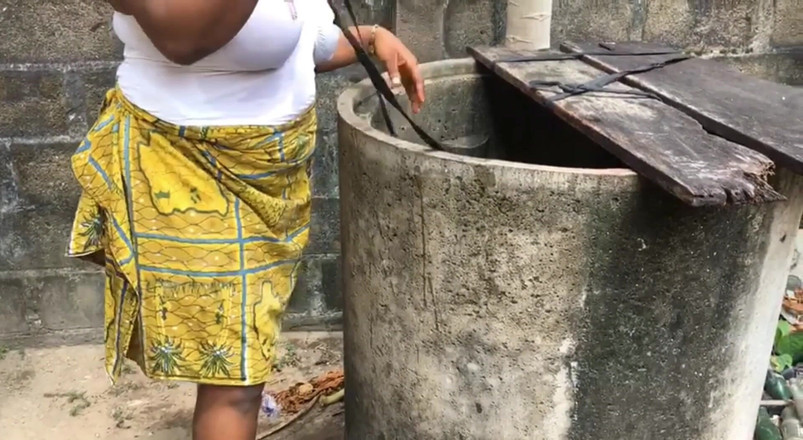 Ethanxbush: Špinavá děvka šuká venku