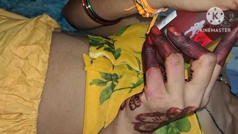 purpureOrganO: Bhabhi desi dikongkek abang tiri