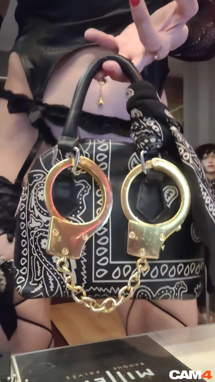 VaneSsa BiTCHx: Bimbob!tch Bodyportes Jartelles