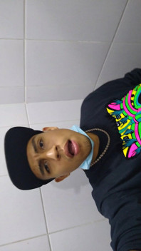 Eu gosto de como eu gozo no shopping