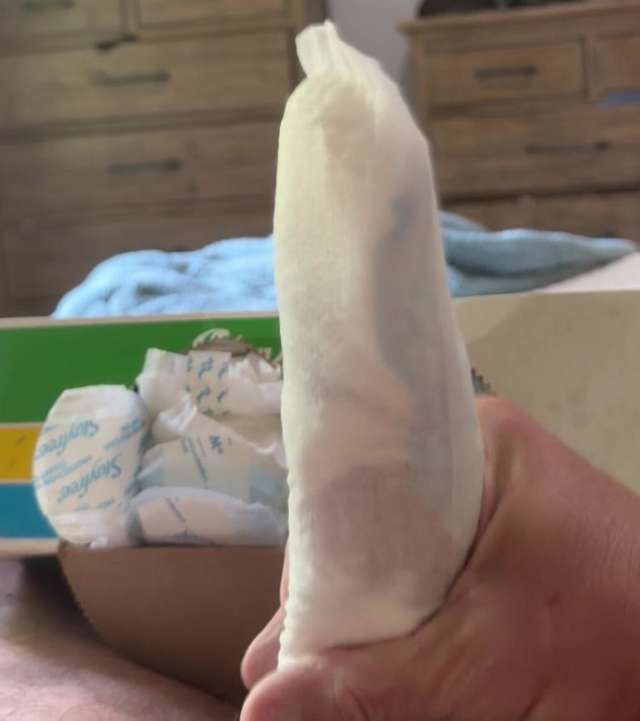 Takepad: Retro Stayfree Maxi Pads ejaculează