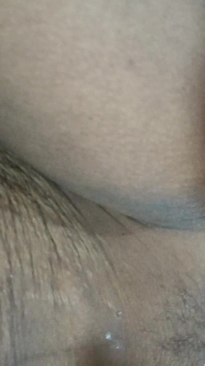Desi Indian studio: La bhabhi sexy Ki Gand Mein Land Lad Diya se...