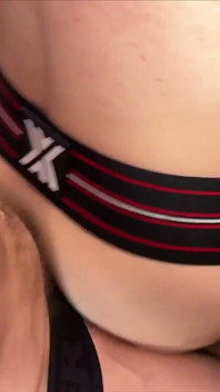 Logan suka pancutan mani gangbang folsom