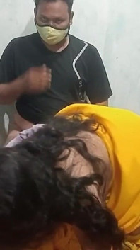 Awek desi muslim dikongkek oleh pemilik pepek