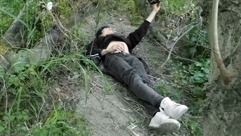 Jon Arteen: This Gay Twink Sticks His Cock Through His Fly to...