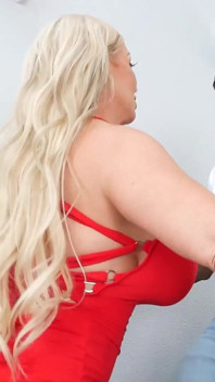 Busty MILF Alura Jenson Lets Rome Major Drill Her Snatch All Natural!